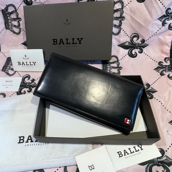 Bally Long wallet w/coin pocket Auth - Picture 15 of 15
